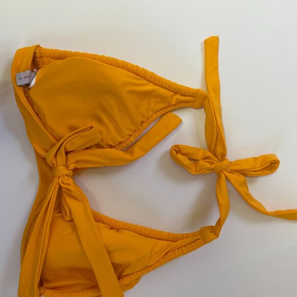 BECCA Triangle Halter Bikini Top – Medium – NWT – ORB Marigold Yellow - Picture 2 of 4